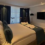 La Luma Suites&hostel *