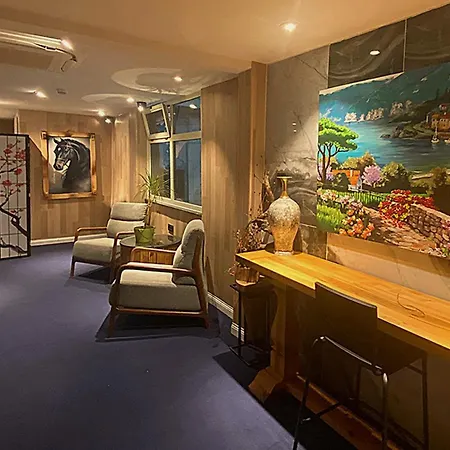 La Luma Suites&hostel Проживание в семье