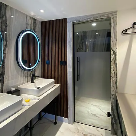 La Luma Suites&hostel أنطاليا