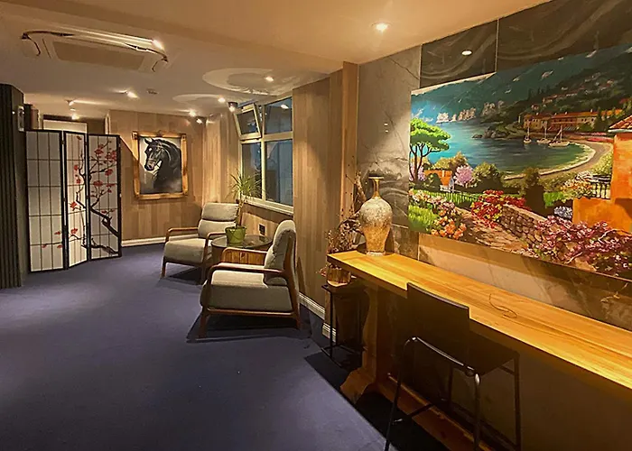 La Luma Suites&hostel Проживание в семье