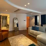 La Luma Suites&hostel Accommodatie bij particulieren