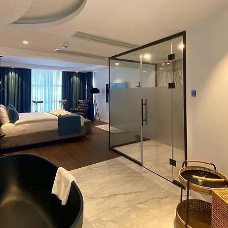 La Luma Suites&hostel *